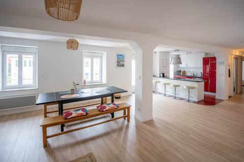 Renovated 90m2 apartment - View of the boats