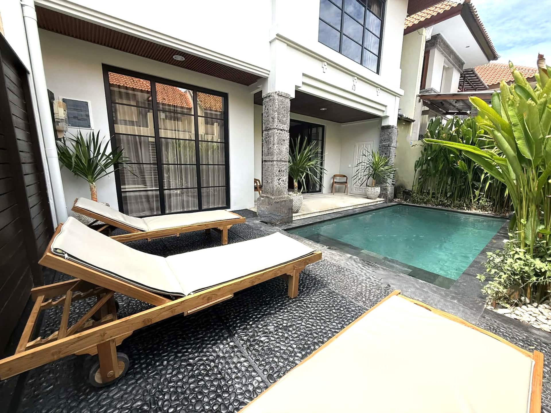 KUTA 6-Bedroom, 6-Bathroom Villa - Kuta - cin