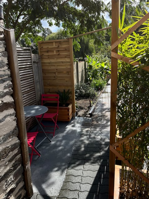 Cottage – And next to it flows a river