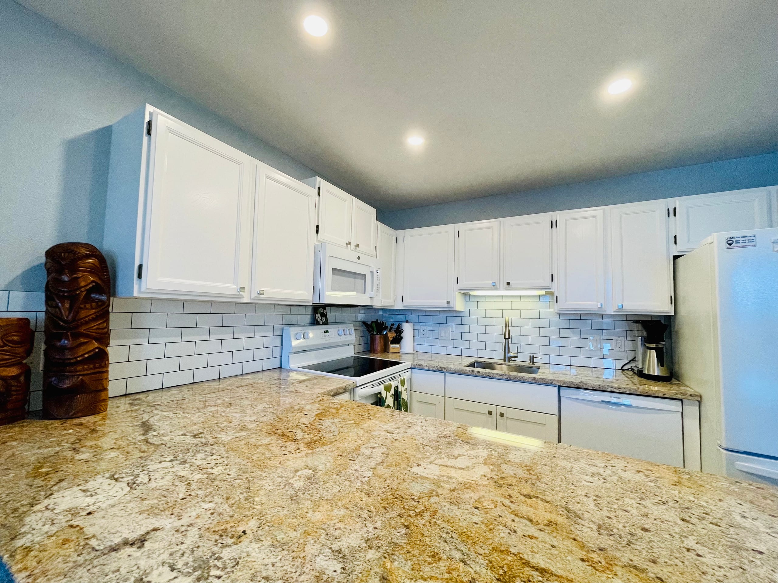Condo in Kihei · ★4.81 · 2 bedrooms · 2 beds · 1 bath - Image 10