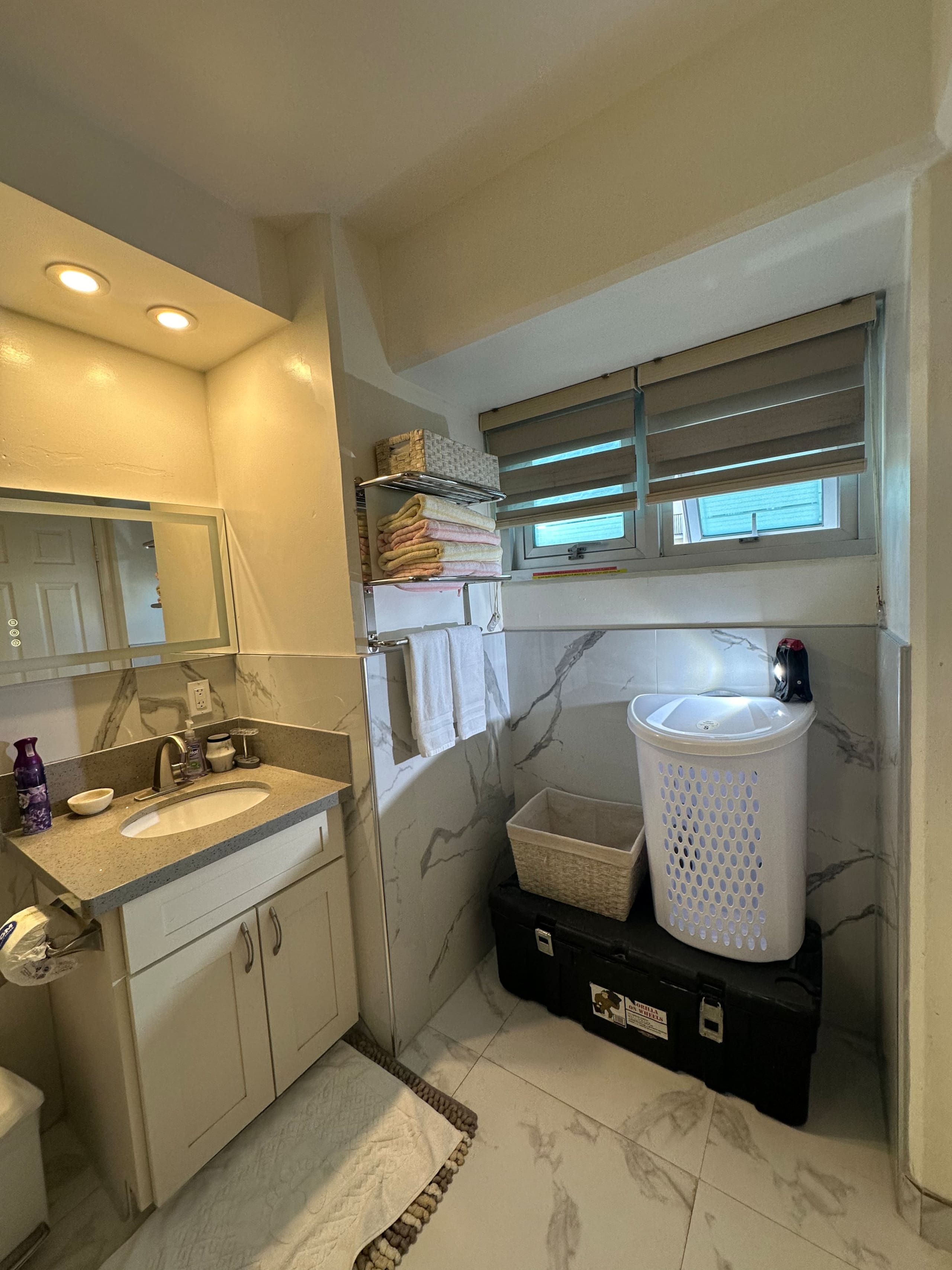 Condo in Honolulu · ★4.91 · 2 bedrooms · 7 beds · 2 private baths - Image 24