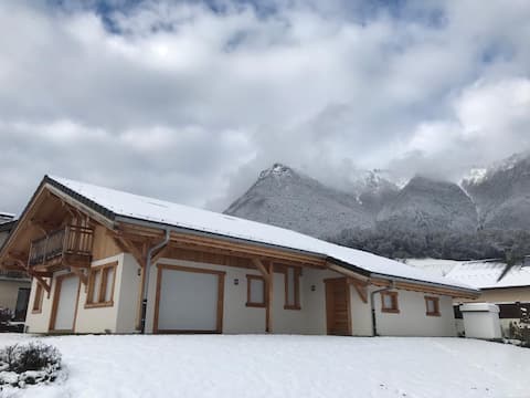 Jacuzzi, Pool & Breathtaking Alpine Views