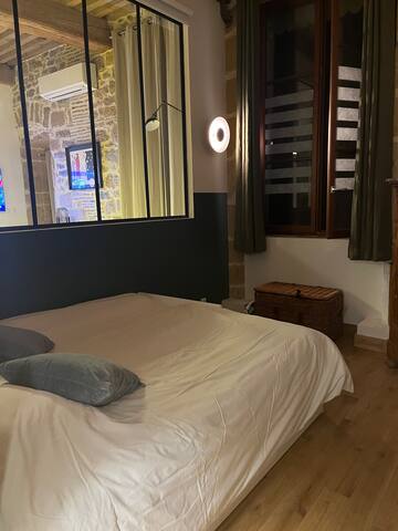 Vieux Lyon : Superbe appartement en hypercentre gallery image 5