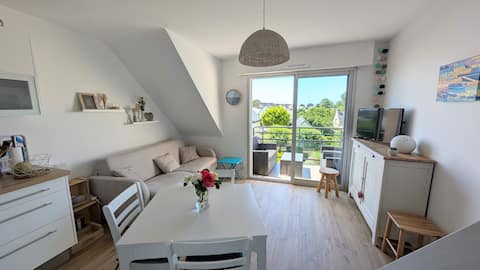 Top Airbnb: Small, charming, and cozy apartment, garage, bikes in Saint Pierre Quiberon