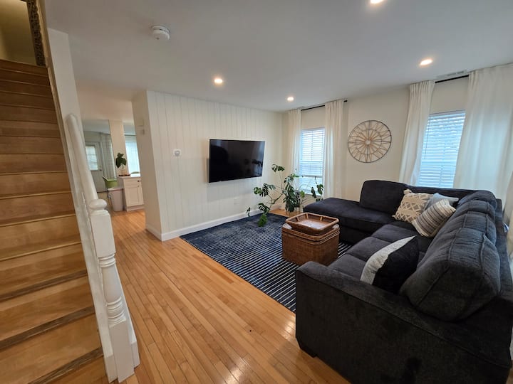 Newly Renovated- 3 Bedroom In Great Neighborhood - Harrah's Resort Atlantic City