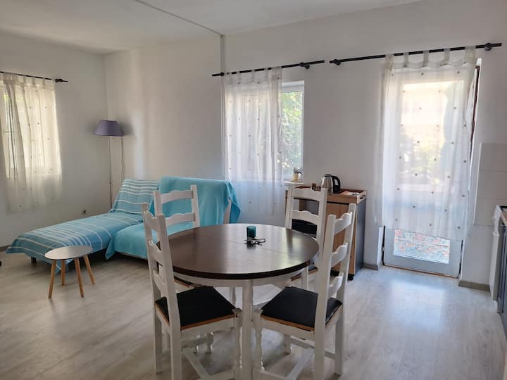 Apartment By The Sea In Pag1 - Croatia