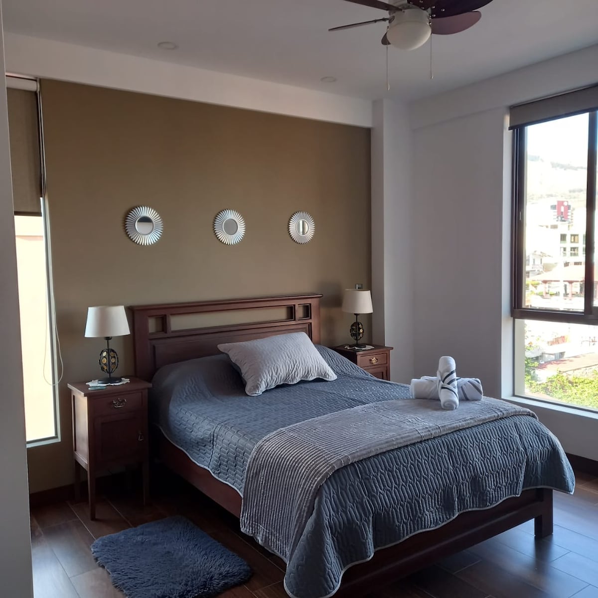 غرفة النوم 2