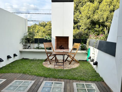 Spacious single environment with terraced balcony
