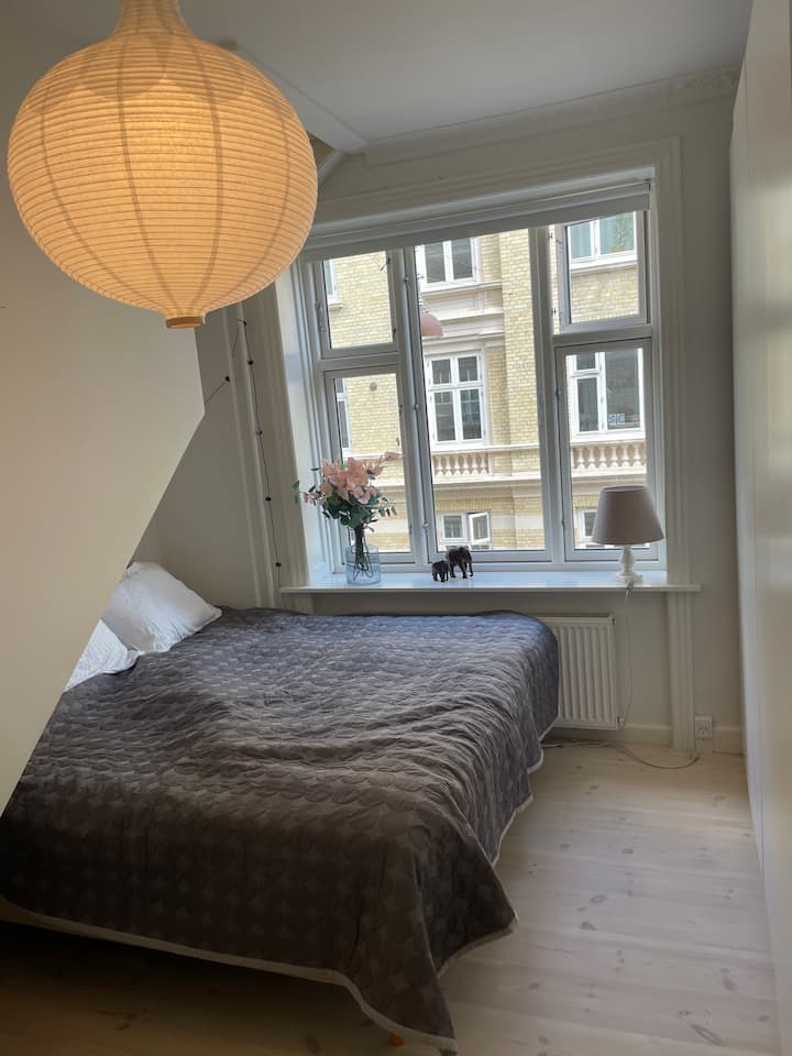 غرفة النوم 1