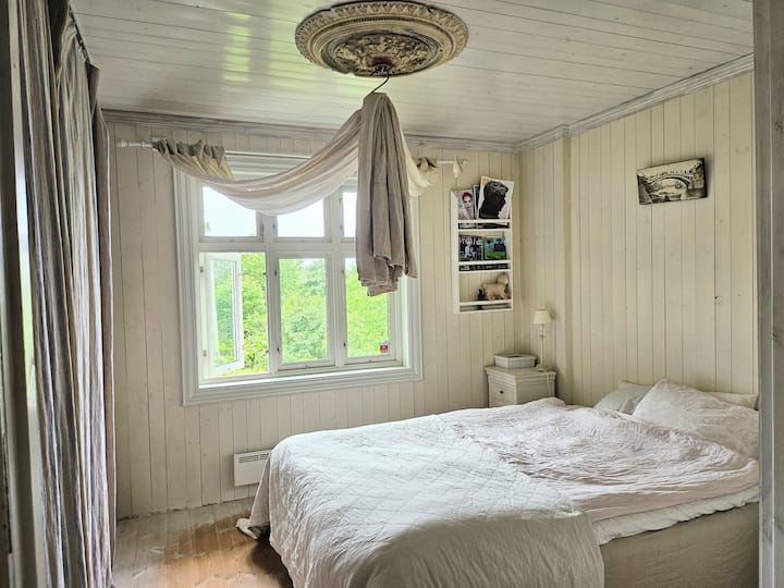 غرفة النوم 1