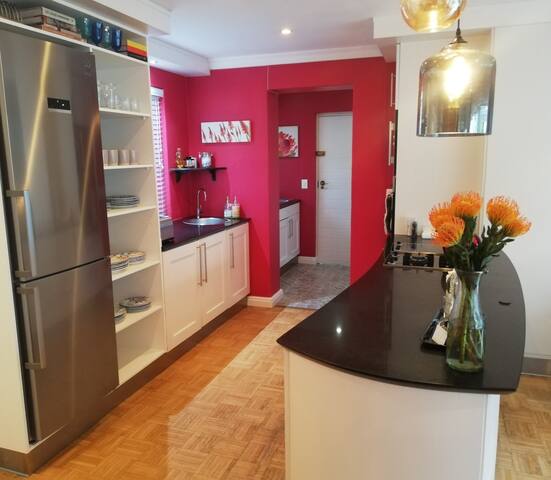 Your Camps Bay getaway gallery image 5