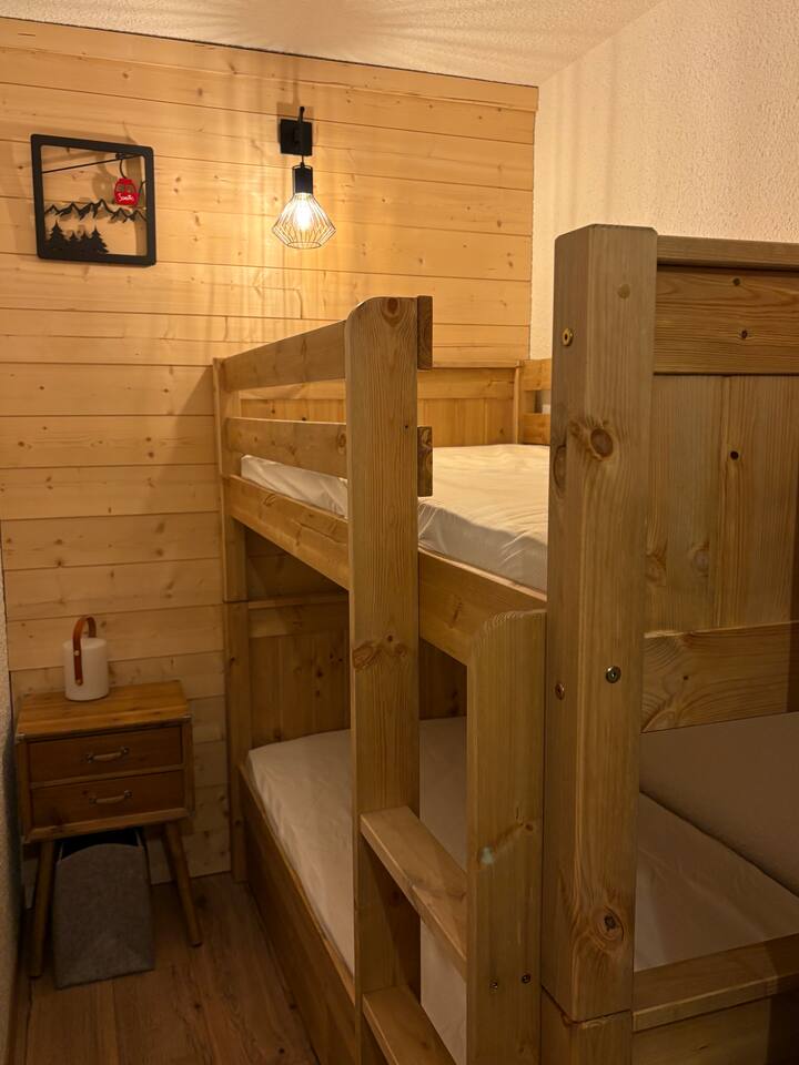 საძინებელი 2