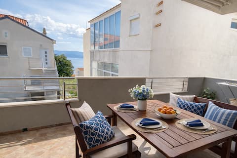 Top performing Airbnb: Top equipped apartment KARLA A1 in Stanići Omiš in Stanići