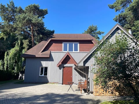 Seaside house! Scandi style!