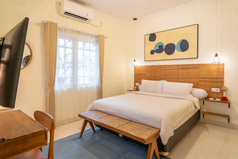 4 BR near UGM | 12 Guests | Siji Plemburan Unit 2