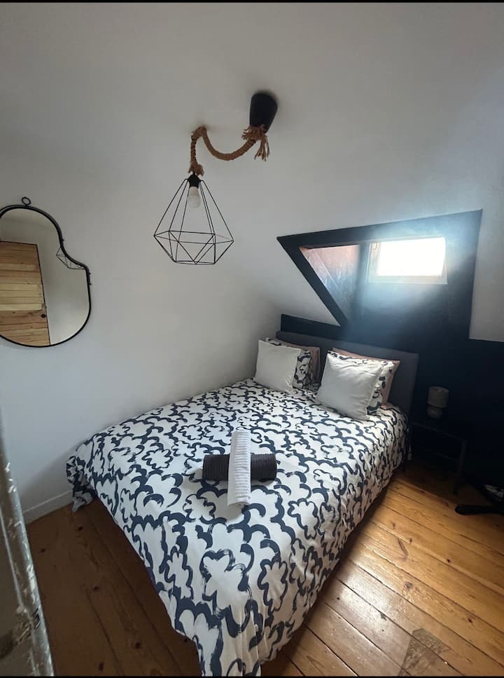 საძინებელი 1