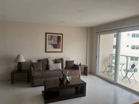 Top performing Airbnb: Comfortable and functional apartment in Natura. in León De Los Aldama