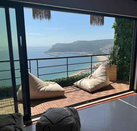 Penthouse Ocean View Sesimbra - W/ parking @center