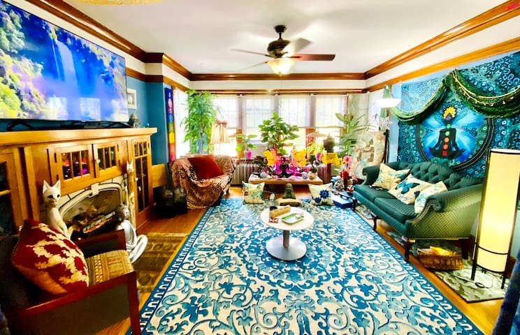 “Dream Catcher Suite” Gorgeous Multicultural Home