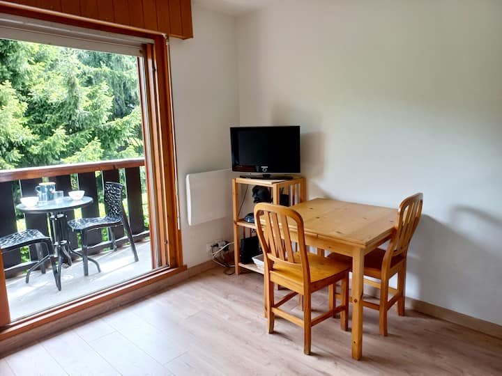 Au Centre Village, Tour Du Mont Blanc Tmb - Les Houches