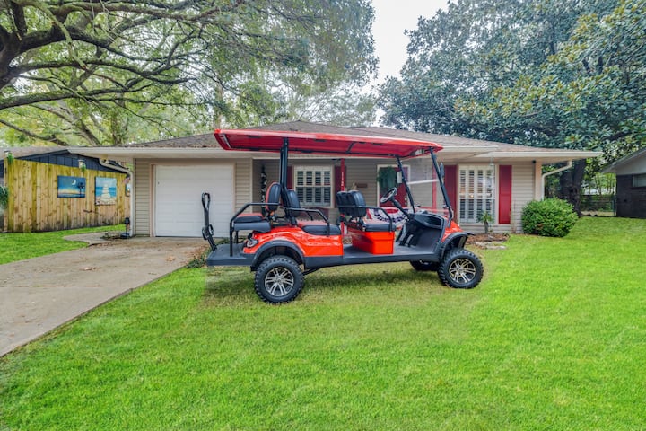 Free Golf Cart! Cruise To Beach & Town | Sleeps 6 - Ocean Springs, MS