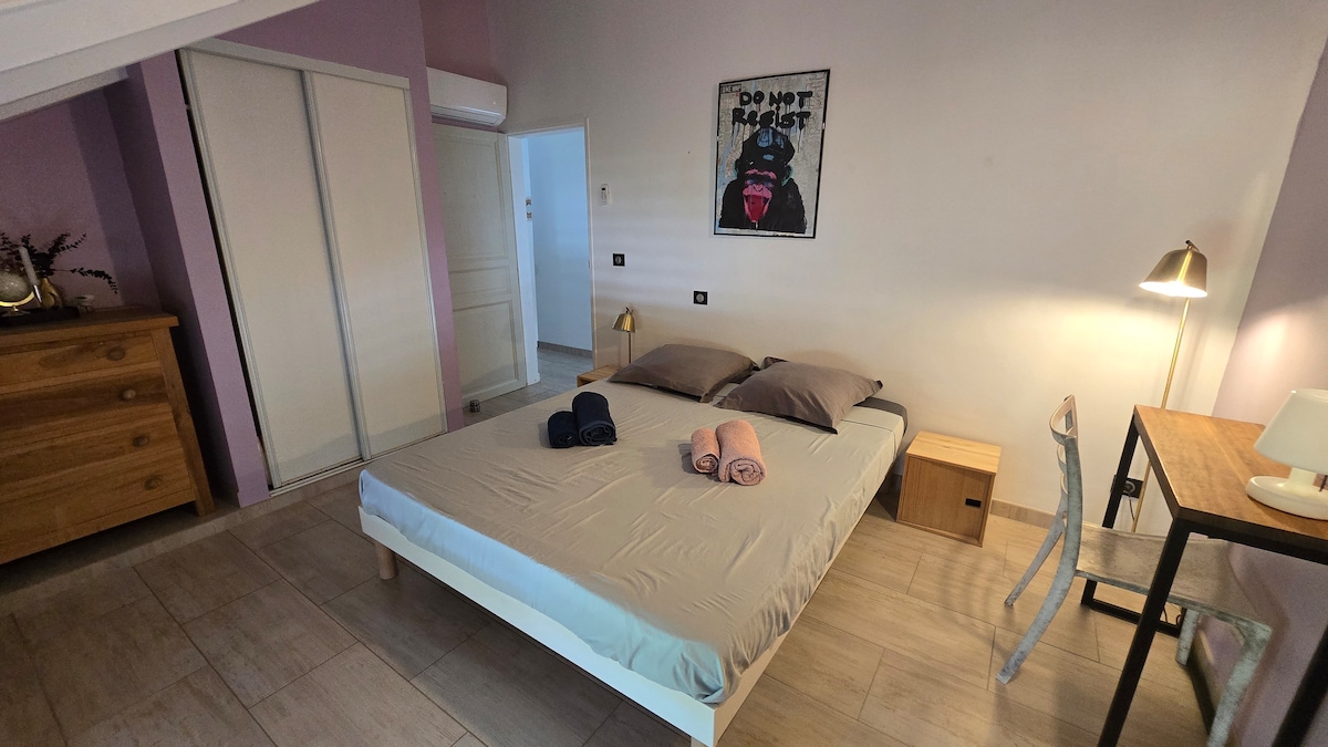 غرفة النوم 1