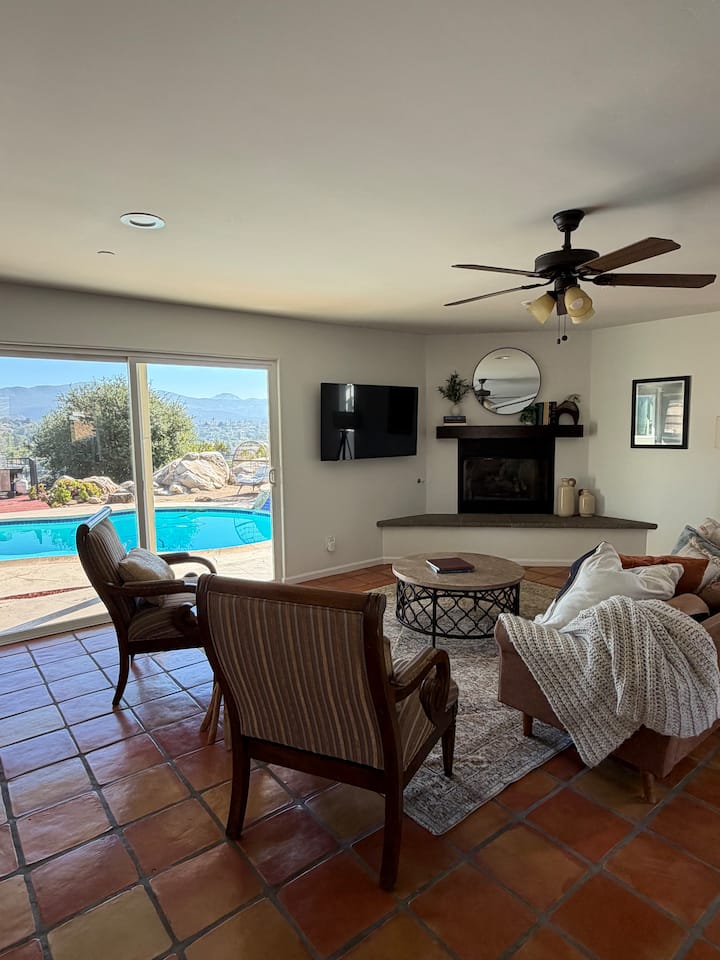 Private Oasis - San Diego, CA