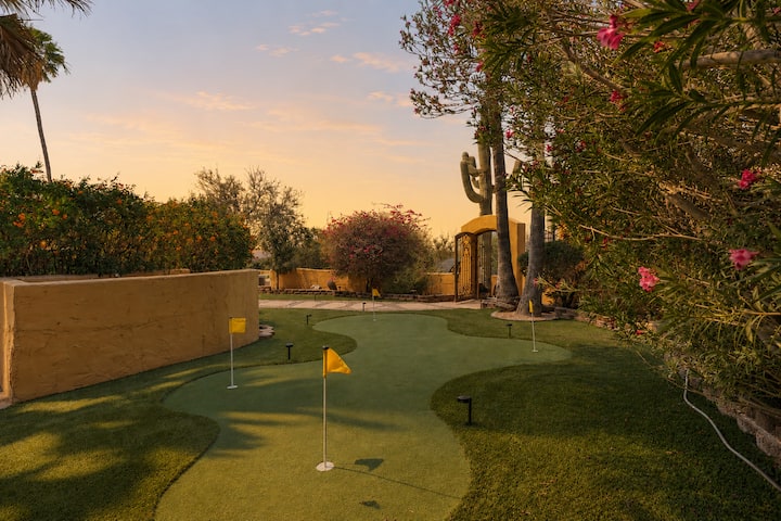 Pickleball + Hot Tub + Pool + Gym + Sauna + Mini Golf + ...