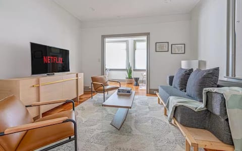 TOP Shop+Dine | Times Square 10 min | Parking| W/D