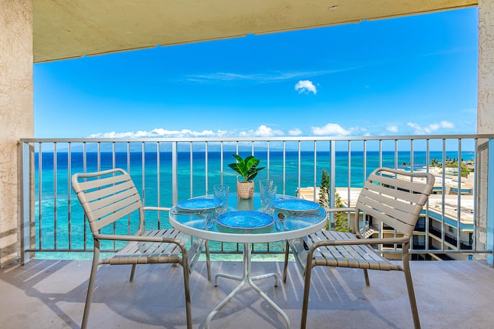 Oceanfront Maui Condo W/ Private Lanai Pool - Maui, HI