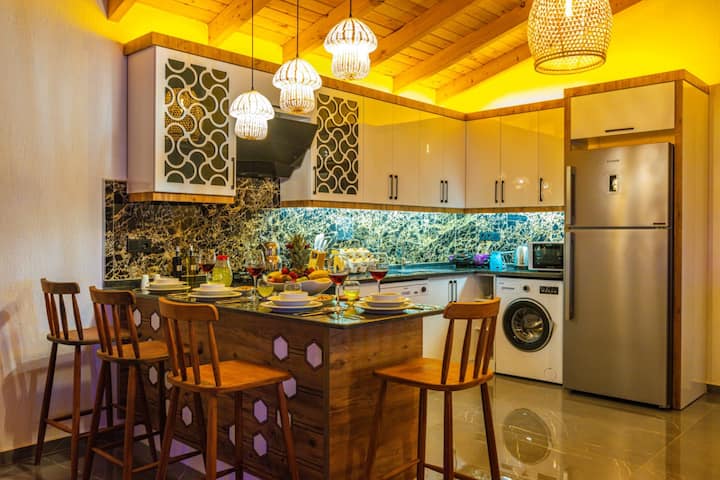 Sessiz Sakin Keyifli Bir Tatil - İslamlar