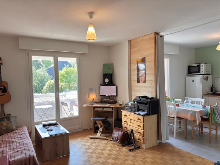 Appartement T3 Rdc Avec Balcon
Proche Centre - Larmor-Plage
