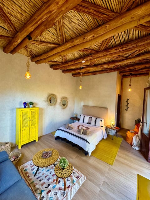 Soo Bin Euphorbe House