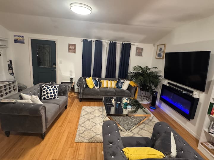 Maison Lumineuse Et Confortable Au Cœur De Tout - Long Island, NY