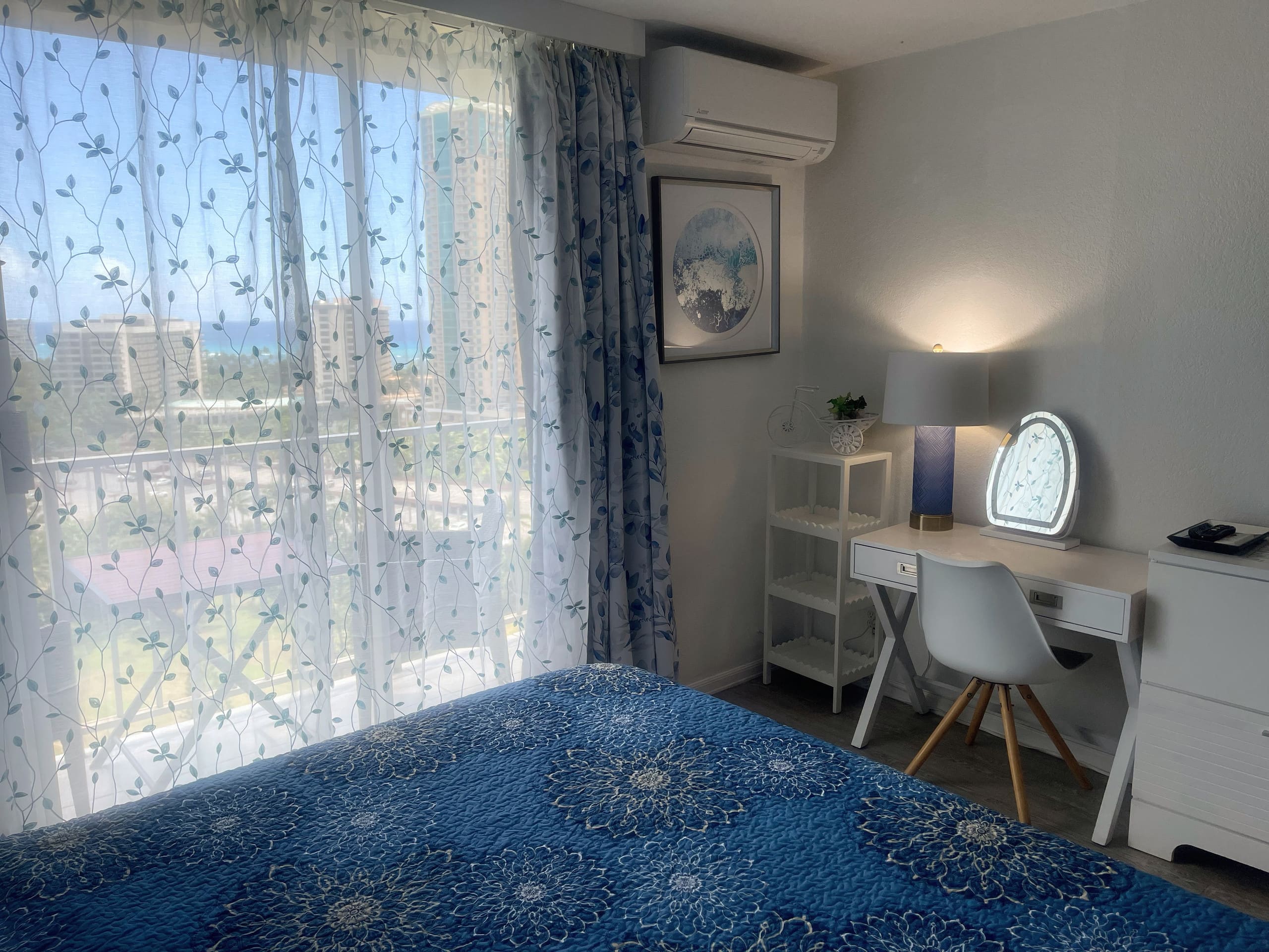 Aloha Luxe in Waikiki/convention center/oceanfront - Image 21