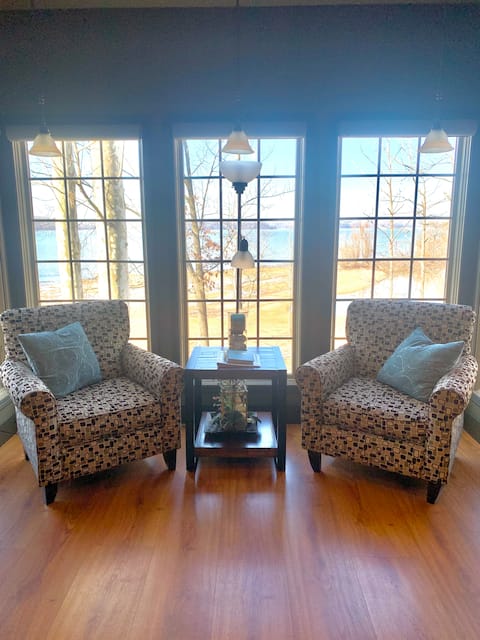 Apache Landing lake front cottage updated listing