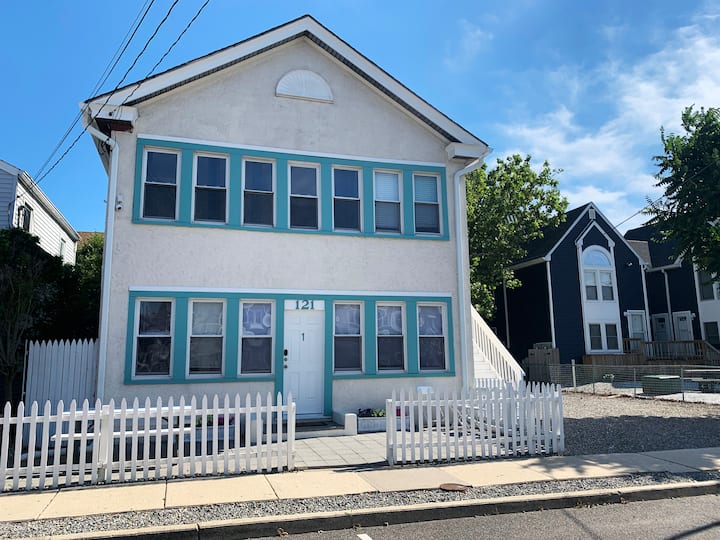 Apt 1&2 | Steps To Beach + Grill & Fire Pit - Seaside Park, NJ