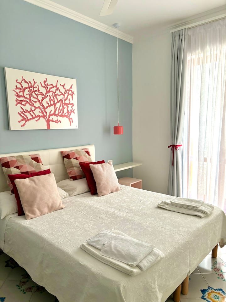 საძინებელი 1