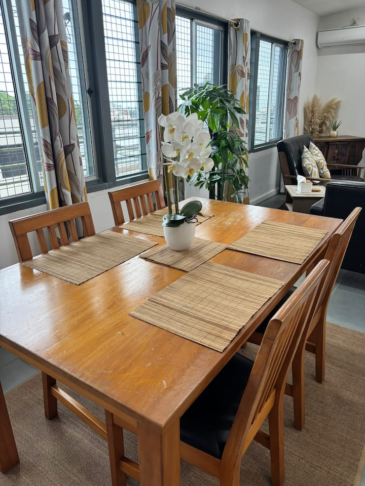 2-bedroom Balcony City View Free Wifi & Parking - Suva