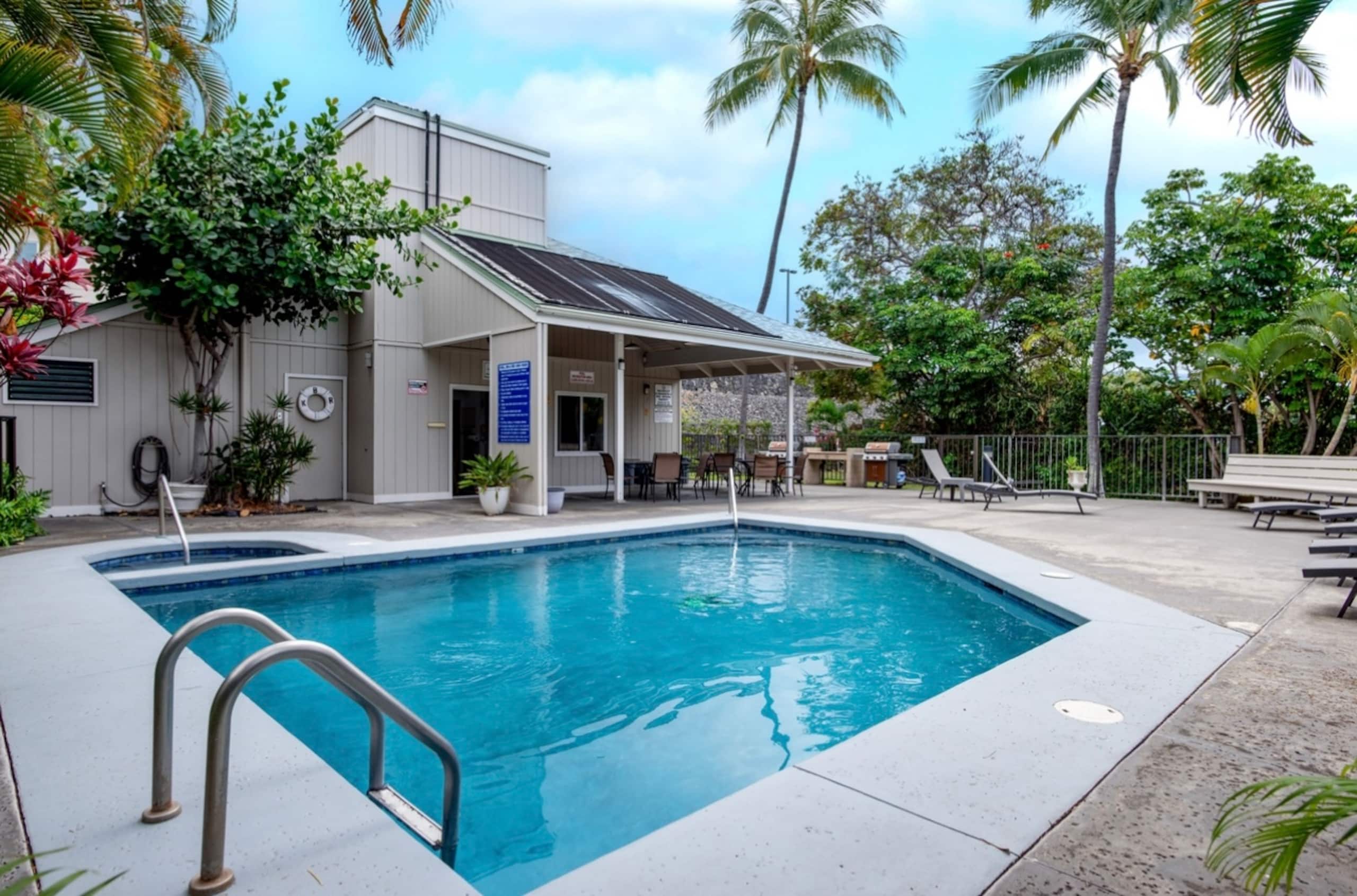 Condo in Kailua-Kona · ★4.99 · 1 bedroom · 2 beds · 1 private bath - Image 29
