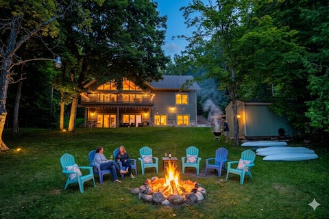 Year-Round Northwoods Lakehouse in UP | Sleeps 12