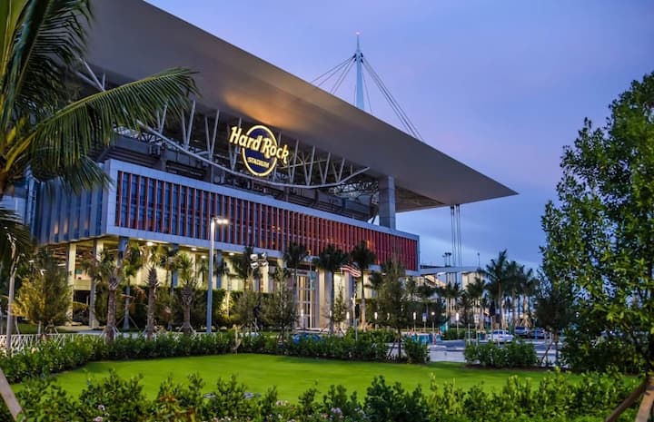 Fifa - Near Hard Rock Stadium  Sleeps 6 - Miami Gardens, FL