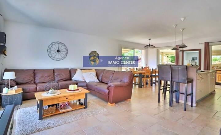 Villa 140 M2 6p,climatisée, Piscine, Pétanque, Vue - Cuers