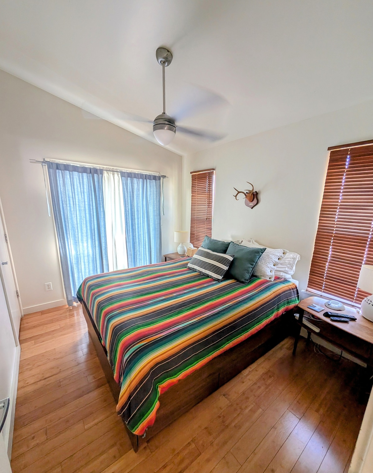 Central/East Maple Ave. Guest House