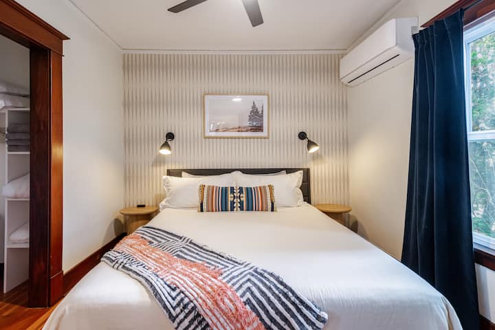 საძინებელი 1