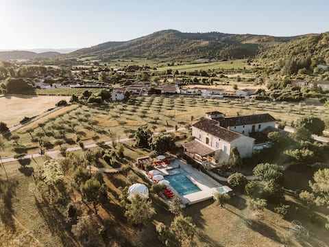 Charming estate • Swimming pool • Vallon-Pont-d'Arc