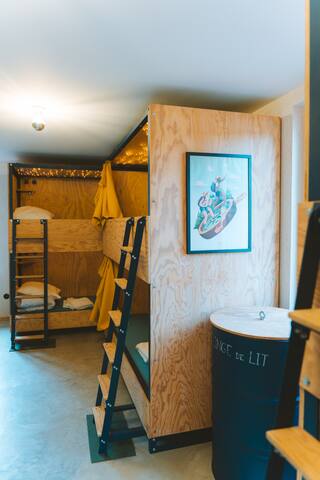 Hostel Quartier Libre
 managed Airbnb listing 1