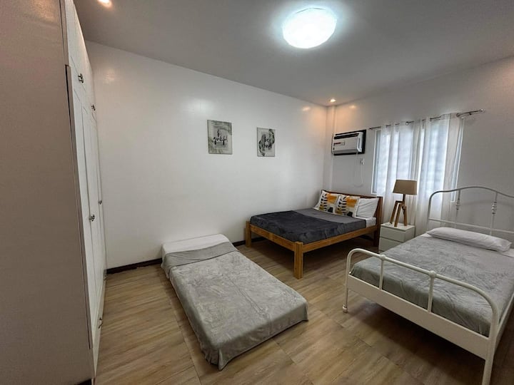 საძინებელი 1