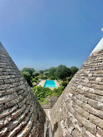 5 bedrooms luxury Trulli with pool-Trulli Fantese4 gallery image 2