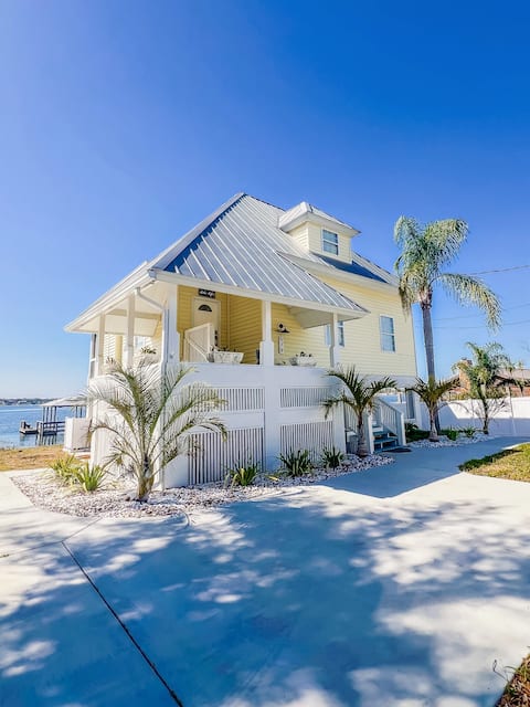 Juliana Jewel on Lake Juliana - 3B/2B lake house